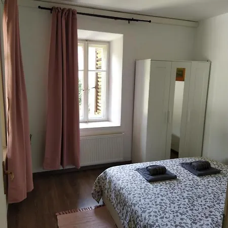 Apartment Zaklad Soce With Hot Tub And Free Parking