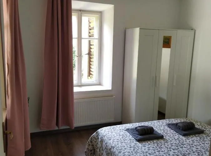 Appartement Zaklad Soce With Hot Tube And Free Parking