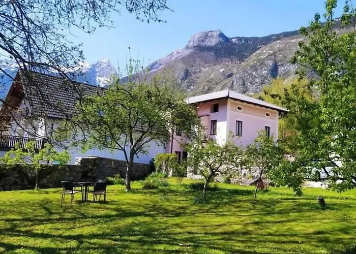 Zaklad Soce With Hot Tube And Free Parking Appartement